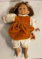 niedliche Puppe mit braun-beiger Kleidung | Vintage Niedersachsen - Zetel Vorschau