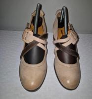 Neue Airstep Schuhe Leder Gr.38 NEU Nordrhein-Westfalen - Eschweiler Vorschau