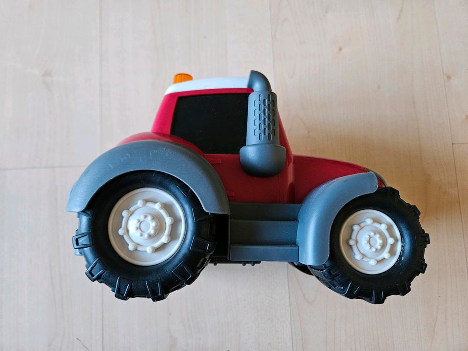 Kinderspielzeug Dickie Happy Toys Traktor und Auto Babyspielzeug in Essen