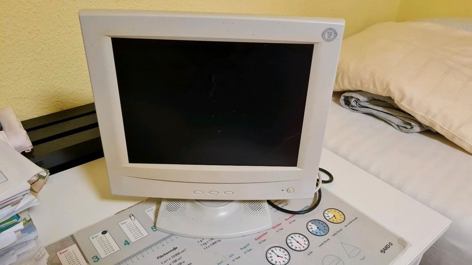 Bildschirm Monitor zu verkaufen in Weil am Rhein