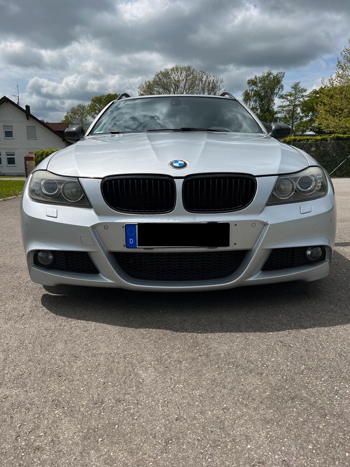 BMW E91 LCI 330D xDrive M Paket in Achstetten