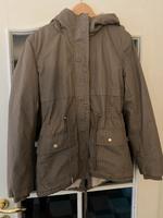 Neue Damen Winterjacke Hellbraun gepunktet Gr.38 Nordrhein-Westfalen - Rhede Vorschau