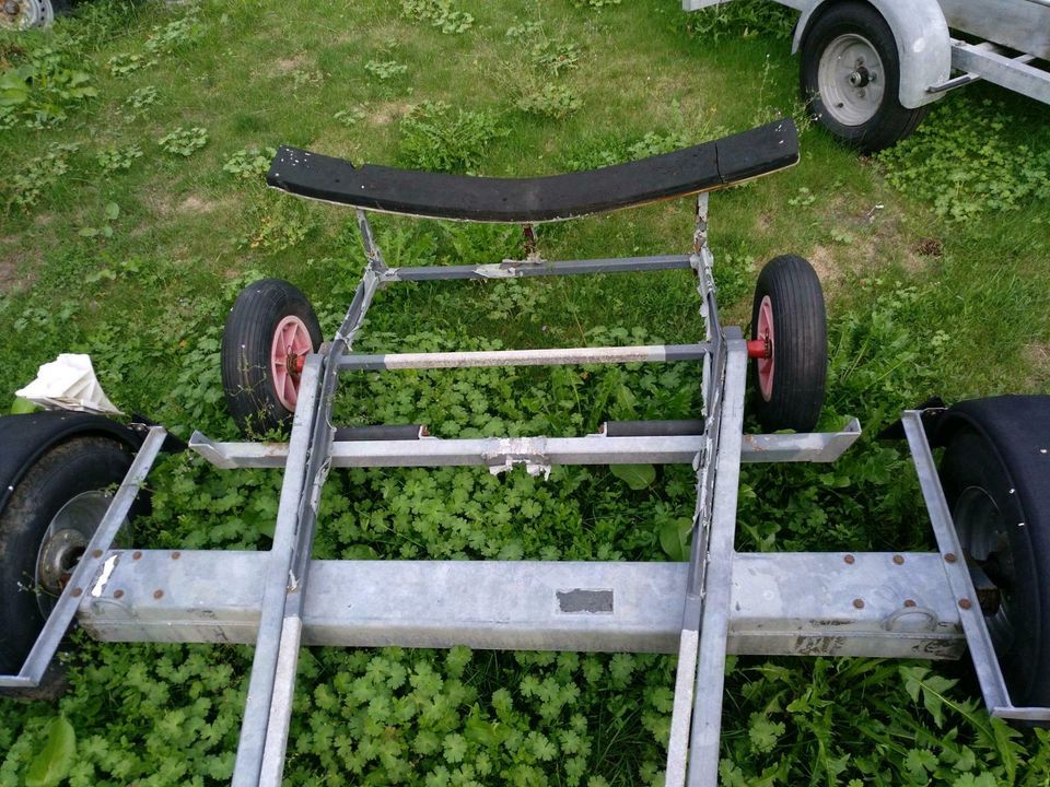 Bootstrailer Trailer Sliptrailer für Jolle / Skiff bis 14 Fuß in Trossingen