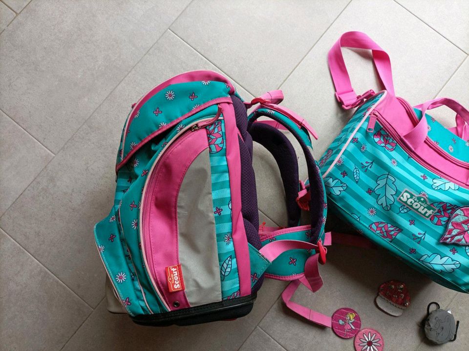 Scout Schulranzen Alpha mitwachsend Mäppchen Sporttasche 10tlg in Haßloch