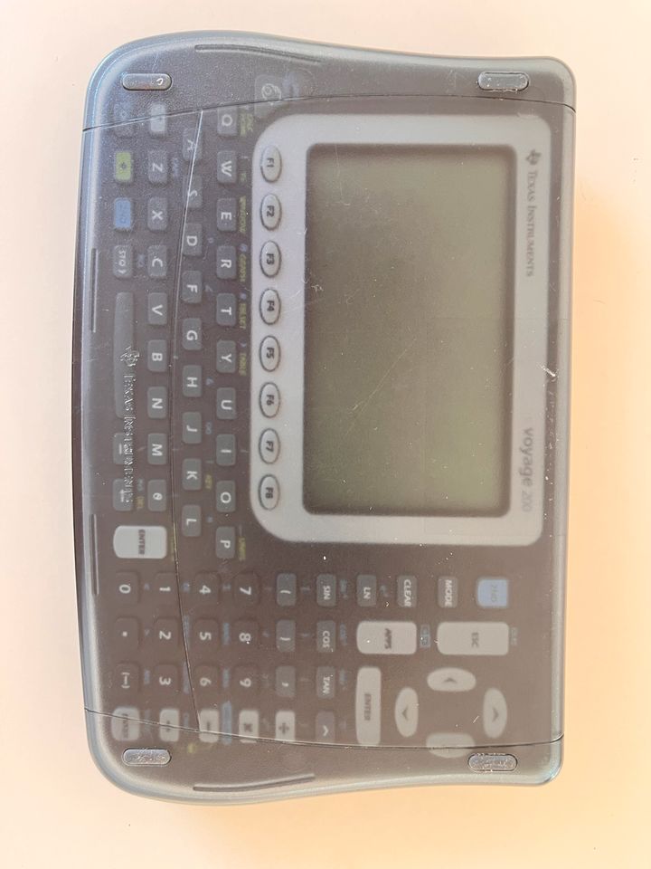 Texas Instruments Voyage 200 Graphischer Taschenrechner in Sexau