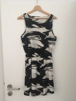 Sommerkleid schwarz/weiß Gr. S Baden-Württemberg - Kraichtal Vorschau