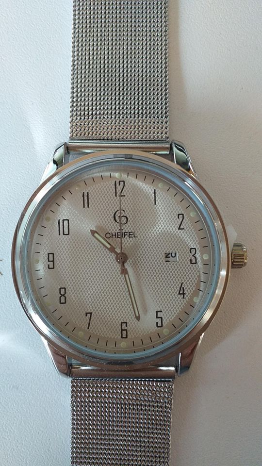 86 Uhr Herrenuhr CHEIFEL Paris Stainless Steel Case Back neu in Thüringen -  Hermsdorf | eBay Kleinanzeigen ist jetzt Kleinanzeigen