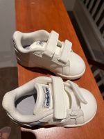 Unbenutzte Adidas Sneaker, weiß, Größe 22 Schleswig-Holstein - Felde Vorschau