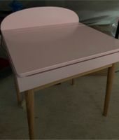 Schreibtisch / Kindertisch mit Stauraum Hessen - Erzhausen Vorschau