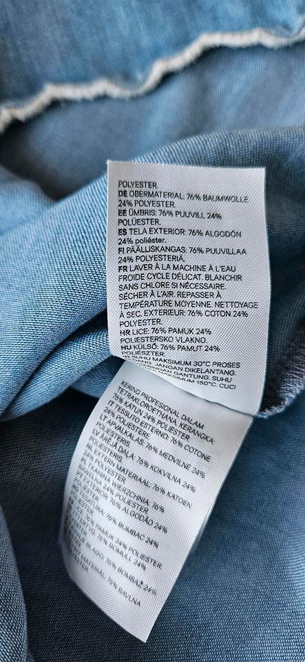 Jeanskleid mit Spitzenbund, hellblau von H&M in 34 in Biebertal