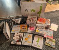 Nintendo Wii mit viel Zubehör Hessen - Bebra Vorschau