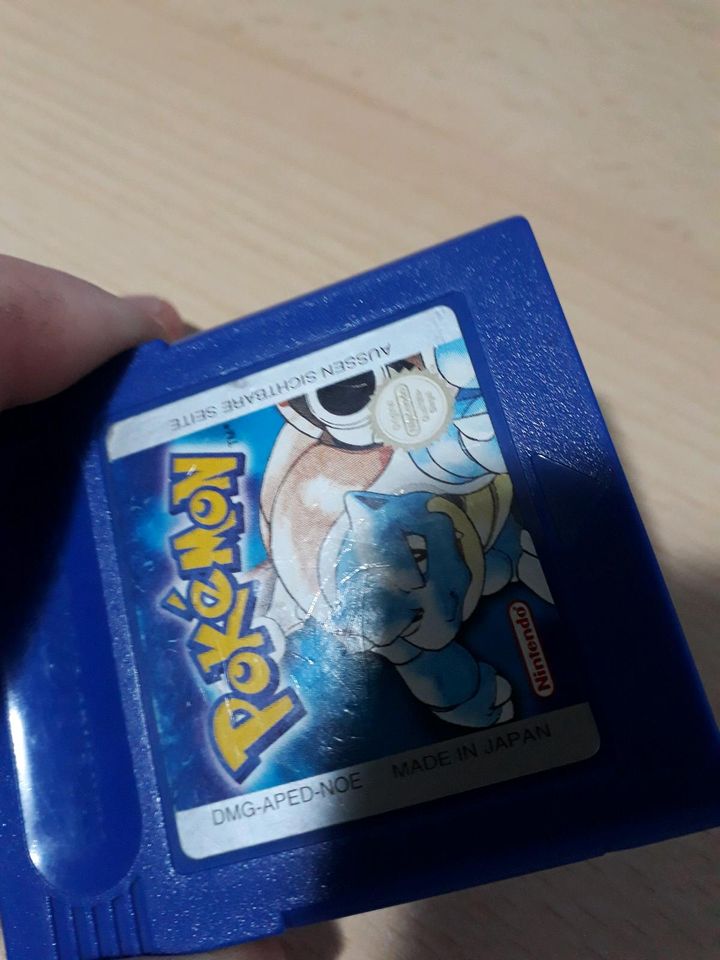 Pokemon Blaue Edition in Grafschaft