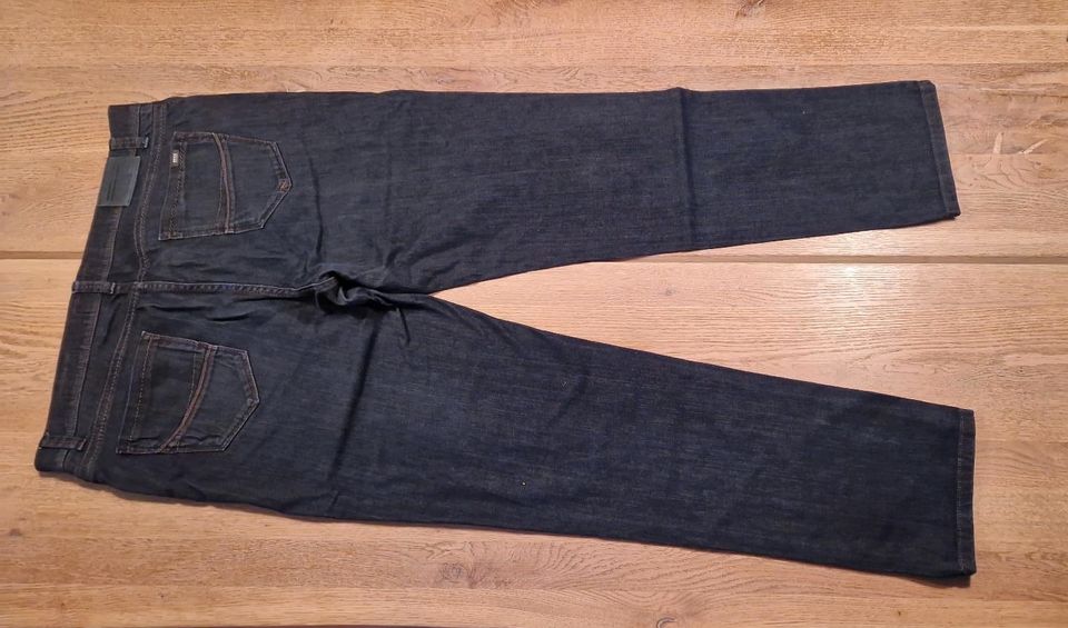 Jeans/ Jeanshose von Brax Gr.40/34 in Erlenbach