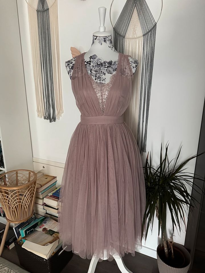 Asos Little Mistress Kleid Elegant Business Hochzeit Abendkleid in Bayern -  Königsmoos | eBay Kleinanzeigen ist jetzt Kleinanzeigen