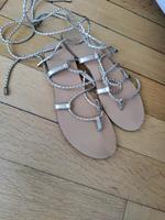Pimkie Sandalen mit Schnürung Berlin - Charlottenburg Vorschau