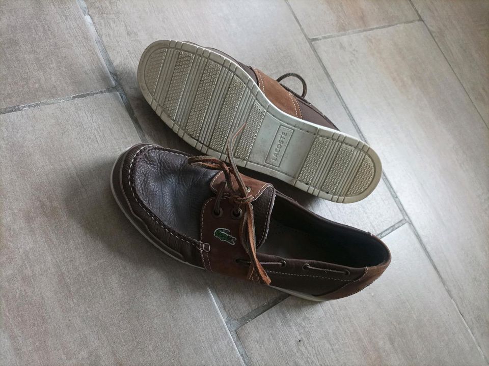 Herren Schuhe Gr 44,5 von Lacoste in Oerlinghausen