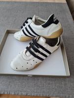 Adidas Turnschuhe Größe 40 Nordrhein-Westfalen - Unna Vorschau