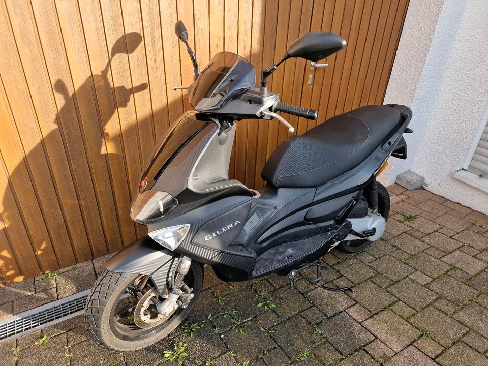 Piaggio Gilera Runner SP 50 / Roller / Motorroller / Top / LESEN! in Rudersberg