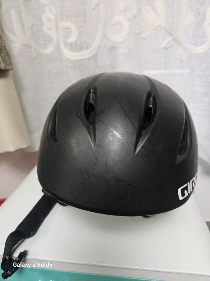 GIRO Skihelm schwarz gr.M/L 52-55,5cm Ungetragen in Nürnberg (Mittelfr)