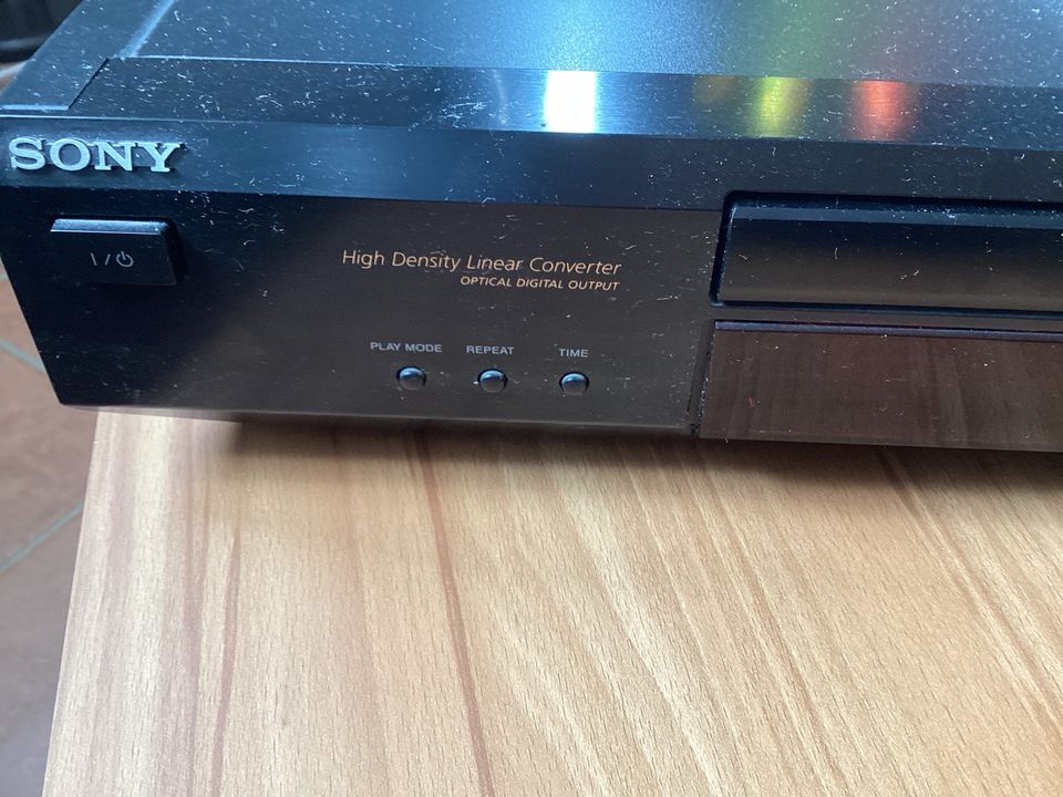 CD Player Sony, Compact Disc CDP-XE220 in Menden