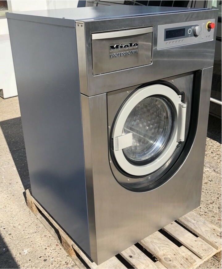 Miele Waschmaschine PW 6101 EL Gewerbegerät 10kg Füllgewicht in Geseke