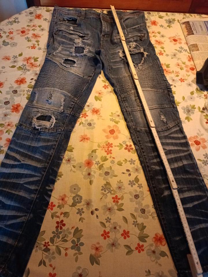 PREME Jeanshose, Hose tolles Design Größe 34 W 33 L gebraucht in Vilseck