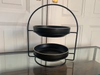 Metall Etagere mit Steingut Tellern H&M Home Schleswig-Holstein - Flensburg Vorschau