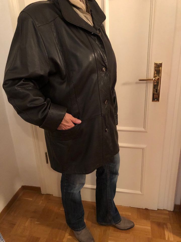 Lederjacke , Oversized, echt Leder, Größe 48 in Leipzig