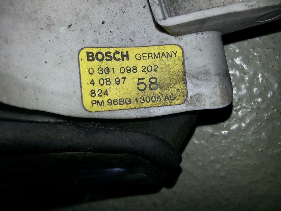 Scheinwerfer Rechts Ford Mondeo BNP 0301098202 Bosch 96-2000 in Pfullingen