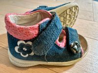 Superfit Kindersandalen Wildleder blau/pink Blume Größe 20 Nordrhein-Westfalen - Iserlohn Vorschau