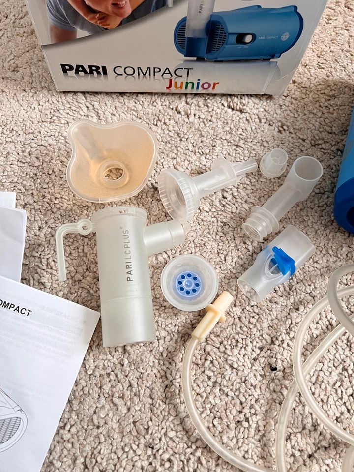 Pari Compact Junior Inhalationsapparat mit Inhalationsset in Berlin