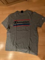 T-Shirt Champion grau Größe L Rheinland-Pfalz - Mainz Vorschau