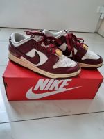 Nike dunk low se Damen Mädchen 39 sportschuhe sneaker Schuhe Wiesbaden - Mainz-Kostheim Vorschau