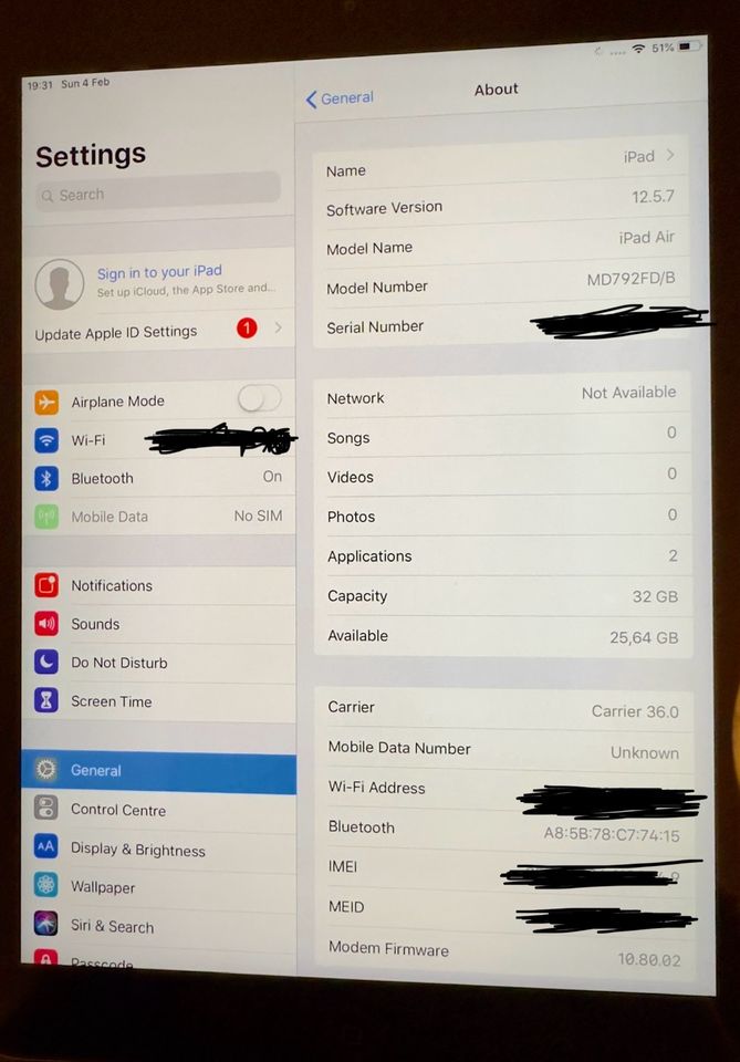 iPad Air (2013) 32 Gb - WLAN + LTE - Space Grau in Hamburg