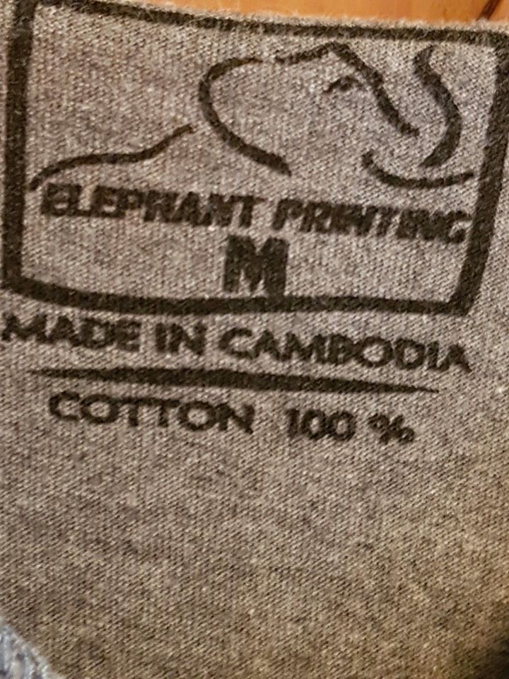 graues T-Shirt mit Elefantendruck Gr. M von Elephant Printing in Leverkusen