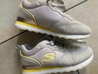 Neu Skechers Sneaker Gr. 38 Turnschuhe Thüringen - Silberhausen Vorschau
