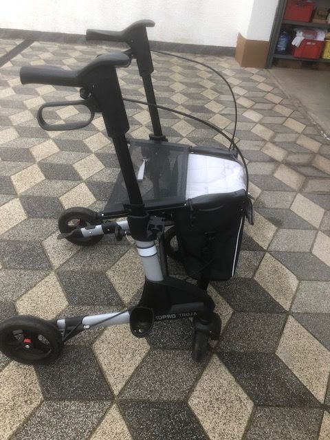 Leichtgewicht Rollator Topro Troja 2G Premium in Wutha-Farnroda