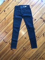 Zara Jeans Hose grau Anthrazit neuwertig 34 XS skinny schmal Brandenburg - Panketal Vorschau
