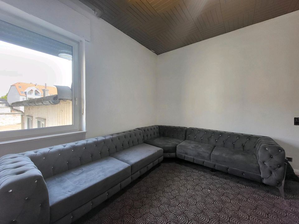Couch Sofa WIE NEU‼️ in Iserlohn