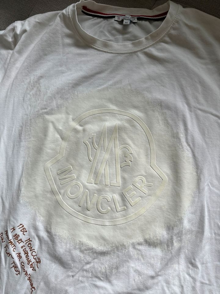 Moncler Shirt gr. M in weiß in Siegen