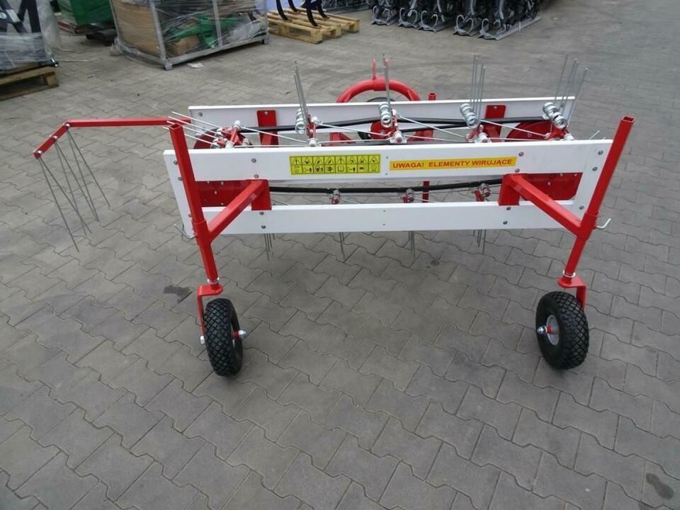 Band-Heuwender und Band-Schwader 150-180cm Kombinationsgerät NEU in Winsen (Luhe)