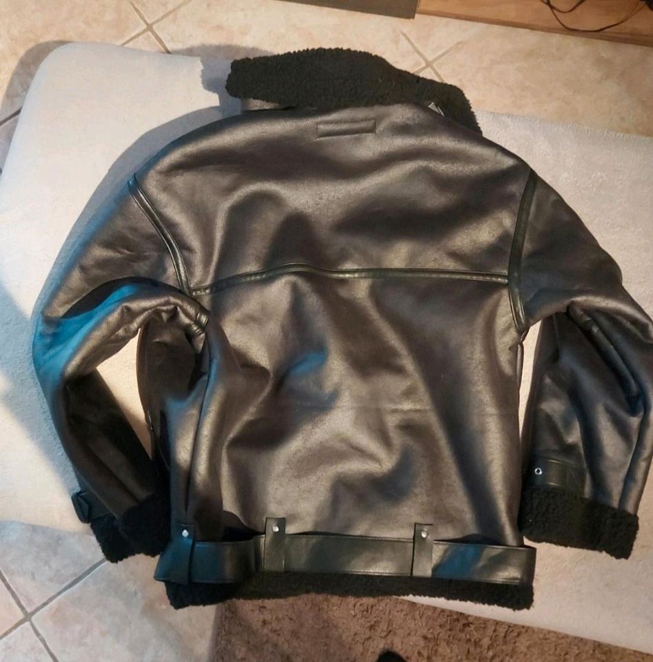 Zara Jacke Neupreis 80€ in Trogen