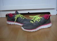 ♥️ Sneaker Turnschuhe Schuhe grau pink neon 40 Tchibo Basic Bayern - Erding Vorschau