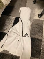 Adidas Sport Jacke original Größe S sauber und keine Gerüche Frankfurt am Main - Sachsenhausen Vorschau