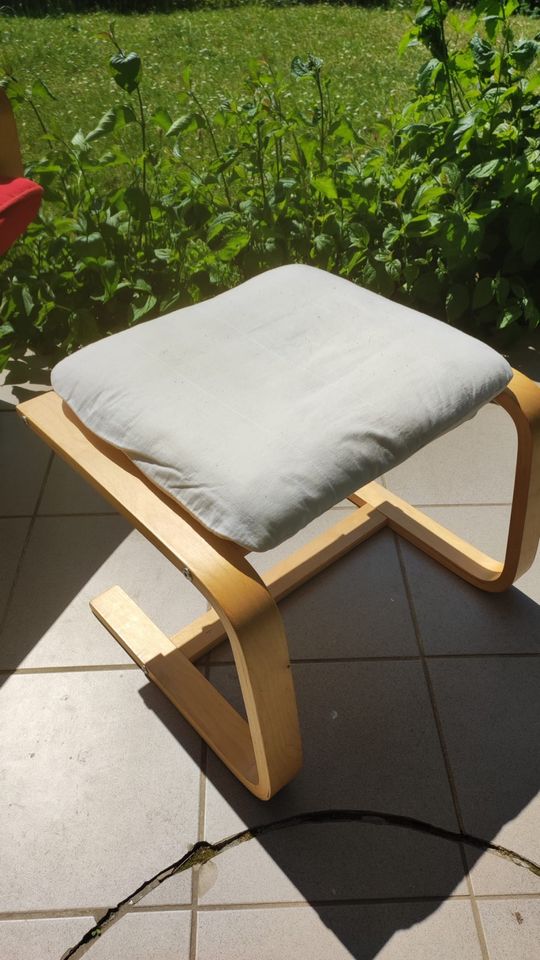 IKEA Sessel mit Hocker in Waldbüttelbrunn