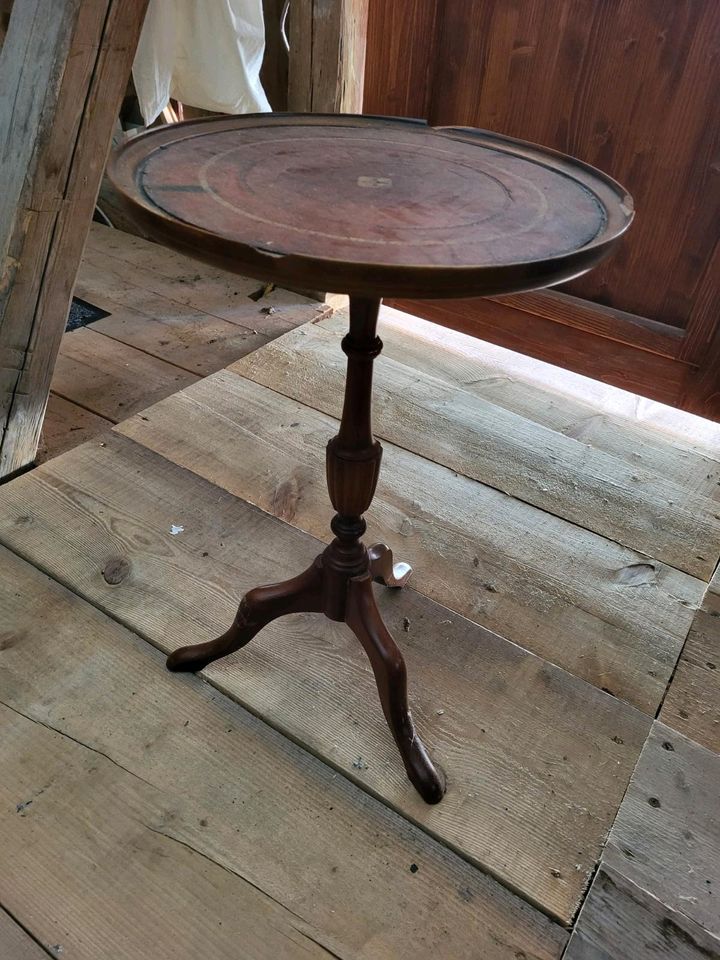 Kleiner Antiker Runder Tisch in Baden-Württemberg - Bisingen | eBay  Kleinanzeigen ist jetzt Kleinanzeigen