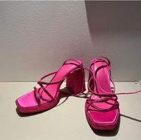 Pinke Glitzer Strass  block heels sandals Bershka 38 Barbie Düsseldorf - Pempelfort Vorschau