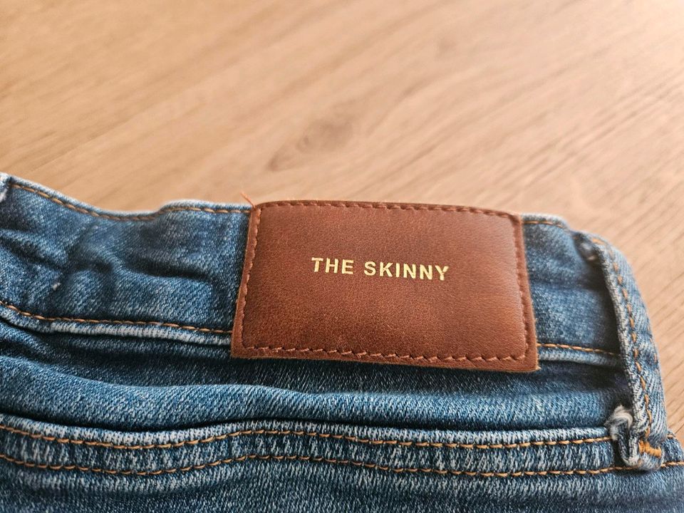 Zara Skinny Jeans Größe 38 in Troisdorf