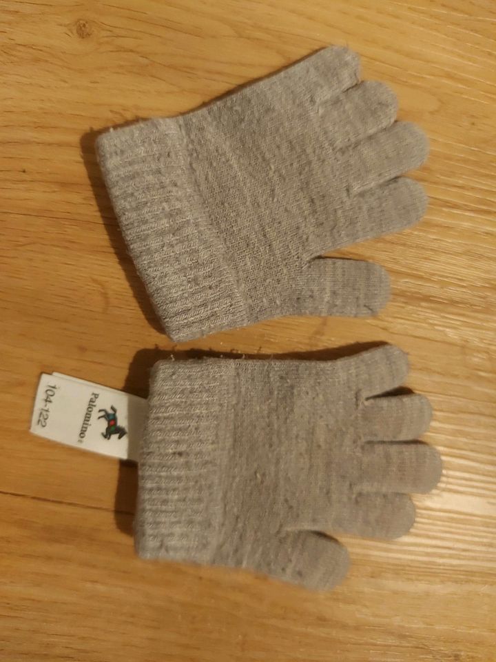 Handschuhe 1-3 Jahre in Dietfurt an der Altmühl