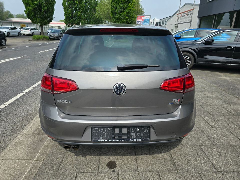 Volkswagen Golf VII Comfortline BMT Scheckheft +GARANTIE+ in Brühl